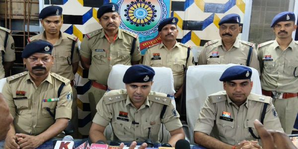 वाड्रफनगर में अरविंद ज्वेलर्स में लाखों की चोरी का खुलासा, अंतरराज्यीय गिरोह के सात आरोपित गिरफ्तार