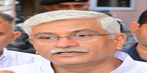 देश को बांटने वाले बयान दे रहे राहुल गांधी : शेखावत