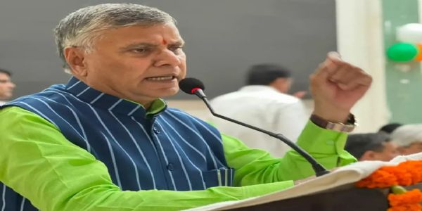 सरकार महिलाओं के सर्वांगीण विकास व सुरक्षा के लिए संचालित कर रही है जनकल्याणकारी योजनाएं : धर्मवीर प्रजापति