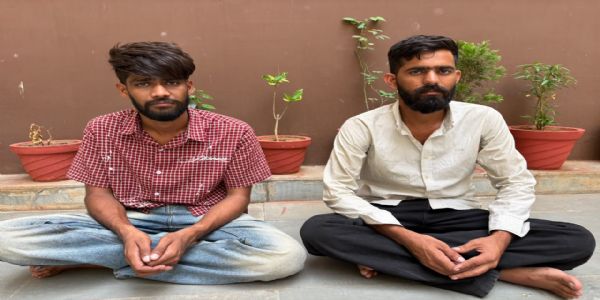 ग्राइंडर ऐप से युवकों को सुनसान जगह बुलाकर लूटने वाला गिरोह चढा पुलिस के हत्थे