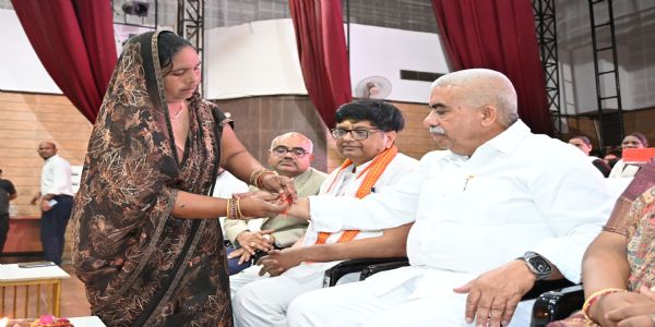 रक्षाबंधन पर महिलाओं को निःशुल्क बस यात्रा : राकेश सचान