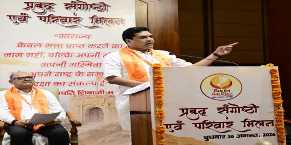 दिमागी नक्सलियों को हम सबको मिलकर अपनी वाणी और कलम से निपटाना है : कपिल मिश्रा