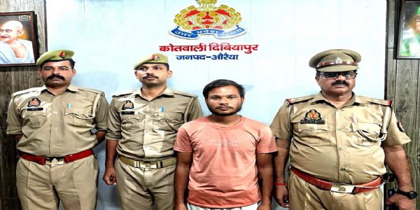 गैंगस्टर एक्ट में वांछित 50 हजार का इनामी रोहित गिहार कानपुर से गिरफ्तार