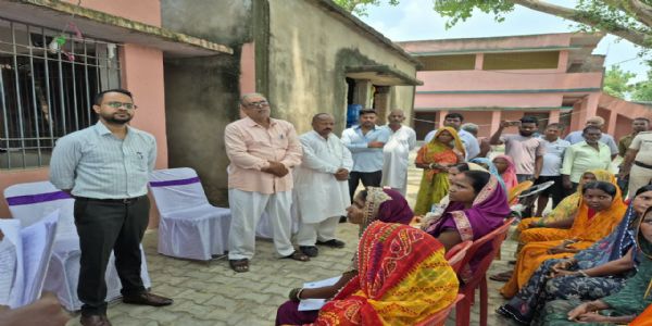 सारण के अनुसूचित जाति बहुल गांवों में संत रविदास विकास शिविर का हुआ आयोजन