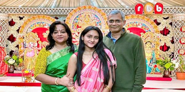 नेपाल की बाढ़ में है लापता ब्रिटिश नागरिक का परिवार नेपाल की बाढ़ में है लापता ब्रिटिश नागरिक का परिवार
