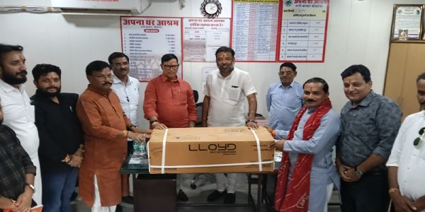 महाराष्ट्र के वरिष्ठ भाजपा नेताओं ने किया अपना घर आश्रम का अवलोकन