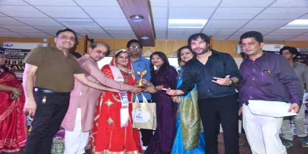 क्वीन का सावन विजेताओं का हुआ सम्मान