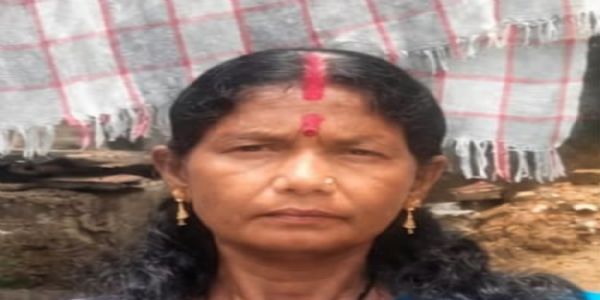 अज्ञात वाहन की टक्कर से घरेलू कामगार महिला की मौत, परिवार में पसरा मातम