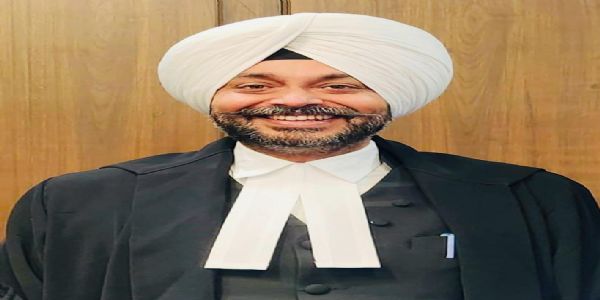 पंजाब के एडवोकेट जनरल मनिंदरजीत सिंह बेदी पंजाब एवं हरियाणा बार काउंसिल के चेयरमैन नियुक्त