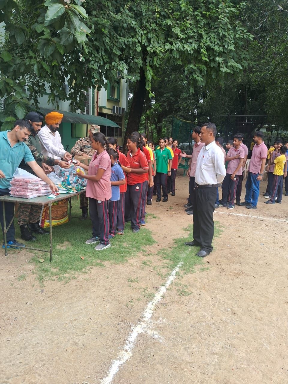 एनसीसी के खेल प्रतियोगिता का छाया चित्र एनसीसी के खेल प्रतियोगिता का छाया चित्र