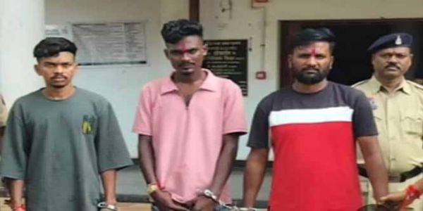 काम दिलाने के बहाने नाबालिग से यौन शोषण के तीन आराेपित गिरफ्तार