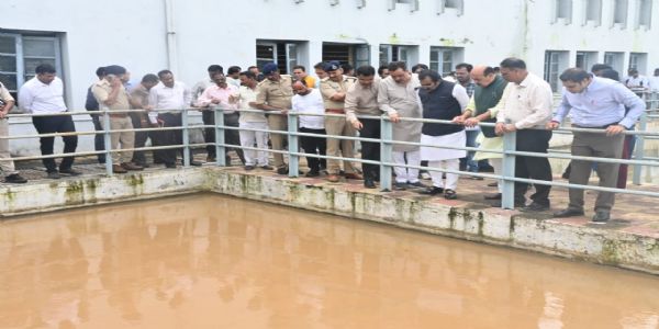 जबलपुरः मंत्री राकेश सिंह ने किया अस्पताल और जल शोधन संयंत्र का निरीक्षण