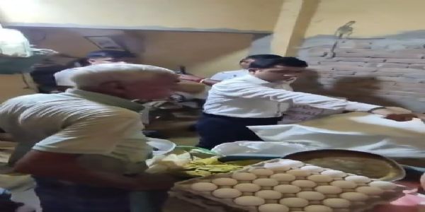 हल्दी पाउडर बनाने वाली इकाई पर छापा, एफएसएसएआई लाइसेंस आठ महीने से समाप्त; नमूने जांच के लिए भेजे जाएंगे