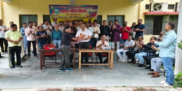 खेल शारीरिक स्वास्थ्य के साथ मानसिक स्फूर्ति और नेतृत्व क्षमता भी बढ़ाता है : कर्नल विनय कुमार
