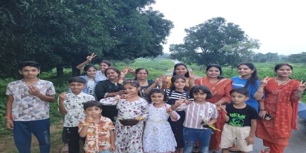 शहडोल: गांव एंव शहर मे हरियाली, खुशहाली और भाईचारे का संदेश लेकर मनाया गया कजलियां पर्व
