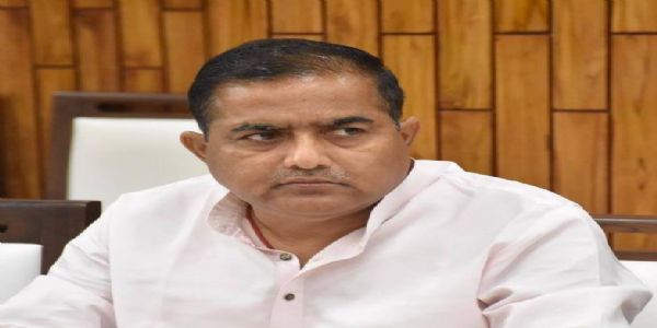 मुख्य कोषाधिकारी ने विधायक ठाकुर रामवीर का नहीं उठाया फोन, विधानसभा अध्यक्ष से शिकायत