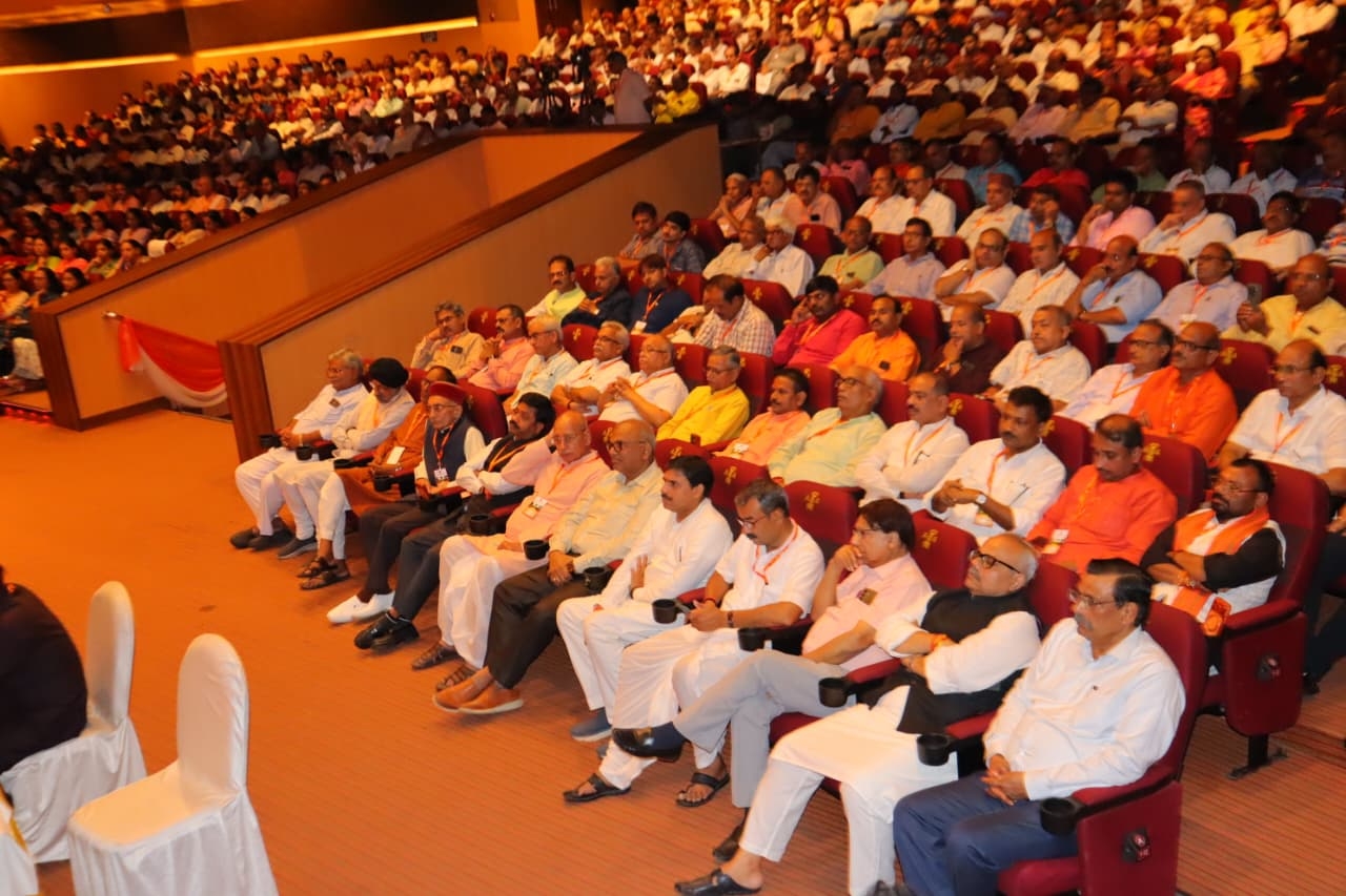 संघ की आयोजित संगोष्ठी के अन्य छाया चित्र संघ की आयोजित संगोष्ठी के अन्य छाया चित्र