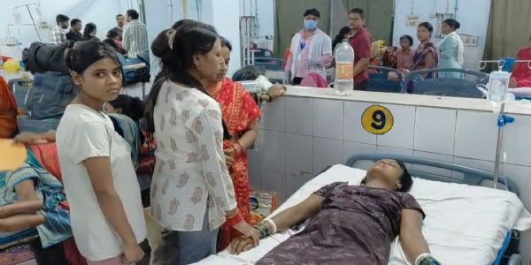 कुसुम विहार में आकाशीय बिजली गिरने से युवक की मौत, महिला गंभीर