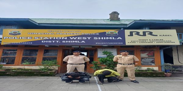 हेलमेट में छिपाकर लाया जा रहा था चिट्टा, दो गिरफ्तार