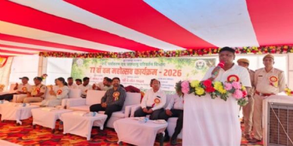 सारंडा में मनाया गया 77वां वन महोत्सव, विधायक जगत माझी ने वन आधारित आजीविका बढ़ाने पर दिया जोर
