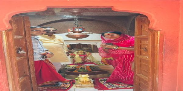 श्रावण मास के प्रथम सोमवार पर देवस्थान विभाग द्वारा शिवालय में हुआ भव्य रुद्राभिषेक