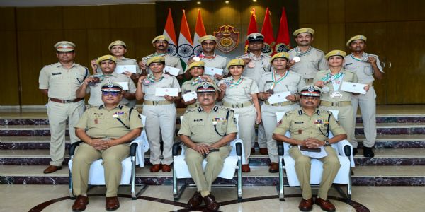 ओडिशा पुलिस के खिलाड़ियों का शानदार प्रदर्शन, डीजीपी ने 12 खिलाड़ियों को किया सम्मानित