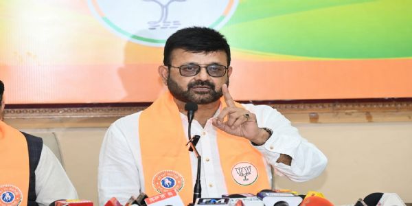 हेमंत सरकार के कार्यकाल की सभी प्रतियोगी परीक्षाओं की हो सीबीआई जांच : प्रतुल शाहदेव