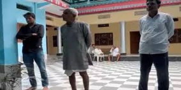 गुना में पंचायत सचिव के घर करोड़ों की चोरी, एक किलो सोना, छह किलो चांदी, 10 लाख नकद और बाइक ले गए बदमाश