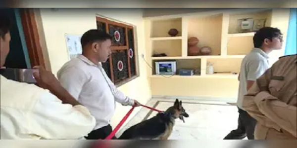 गुनाः किसान के घर 4.50 करोड़ की चोरी, ढाई किलो सोना-चांदी से भरी तिजोरी उड़ा ले गए बदमाश