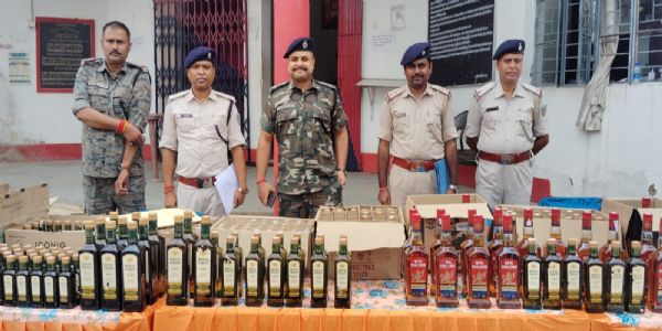 चतरा में 16 लाख की 3700 बोतल विदेशी शराब जब्त