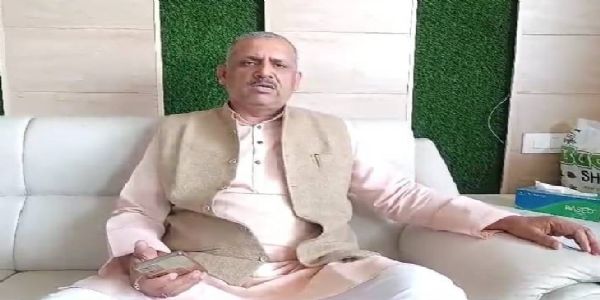 इंदिरा गांधी की प्रतिमा के सामने हो रहे निर्माण कार्य को तत्काल रोका जाए : विधायक