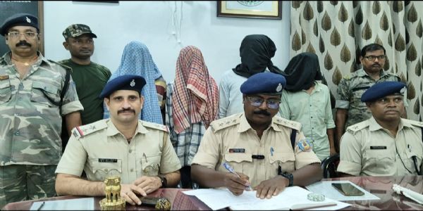 पूर्व की रंजिश में दंपत्ति की हत्या का खुलासा, चार आरोपित गिरफ्तार