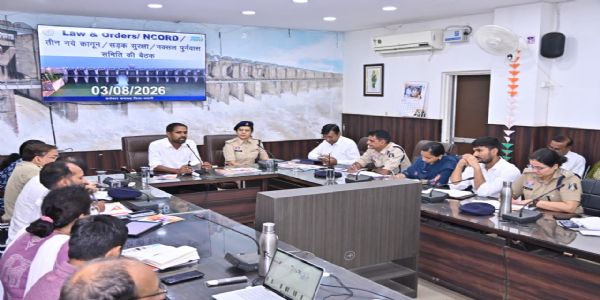 नशे पर सख्ती, सड़क सुरक्षा पर फोकस: धमतरी जिला समन्वय बैठक में व्यापक कार्रवाई के निर्देश