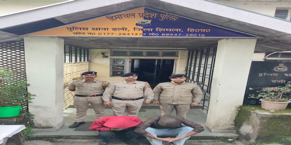 शिमला के ढली में कार से चिट्टा बरामद, दो युवक गिरफ्तार