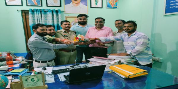 रामानुजगंज के नए थाना प्रभारी जितेंद्र सोनी का हुआ स्वागत, संभाला पदभार