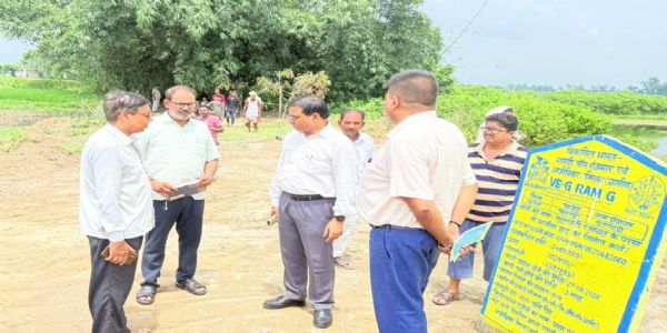 सुपौल में 9 ग्रामीण हाट-बाजारों का होगा विकास, डीडीसी ने कार्यारंभ का किया निरीक्षण