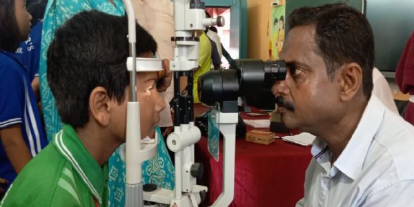 सेहत की रोशनी से खेल की चमक तक, सेंट जेवियर्स में दिखा सेवा और प्रतिभा का संगम