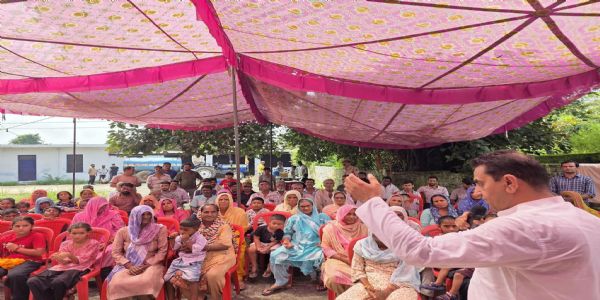 जसरोटा में 26 लाख की लागत से 14 विकास कार्यों का शिलान्यास, जसरोटिया बोले हर गांव हर घर तक पहुंचेगा विकास