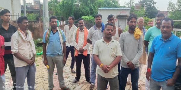 करंट लगे युवक को पीएचसी में नहीं मिला ऑक्सीजन, मौत