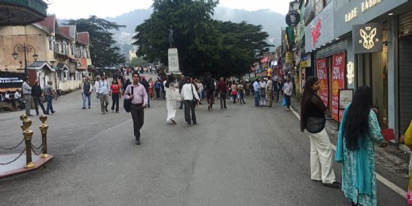 हिमाचल में अगले चार दिन भारी बारिश का खतरा, कई जिलों में येलो अलर्ट, दो बांधों से छोड़ा गया पानी