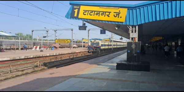 रोलिंग ब्लॉक से टाटानगर से चलने वाली कई ट्रेनें प्रभावित