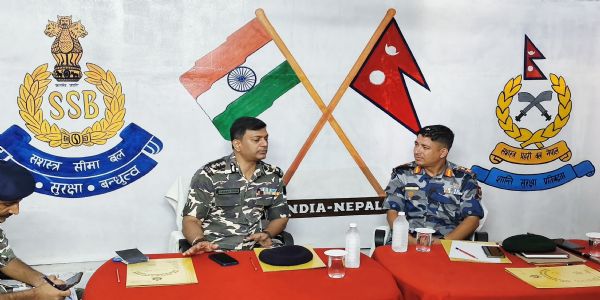भारत-नेपाल सीमा की सुरक्षा को लेकर एसएसबी और एपीएफ नेपाल की बैठक