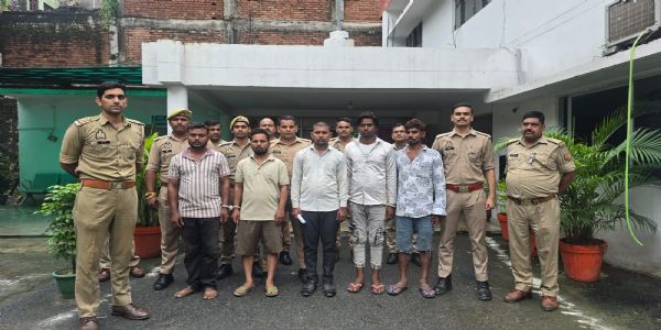 महिला की मौत के बाद हाईवे जाम कर पुलिस पर पथराव मामले में लेखपाल समेत सात गिरफ्तार