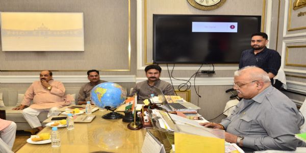 जनहित से जुड़ी हैं सभी समितियां, त्वरित न्याय दें : कुंवर मानवेंद्र सिंह
