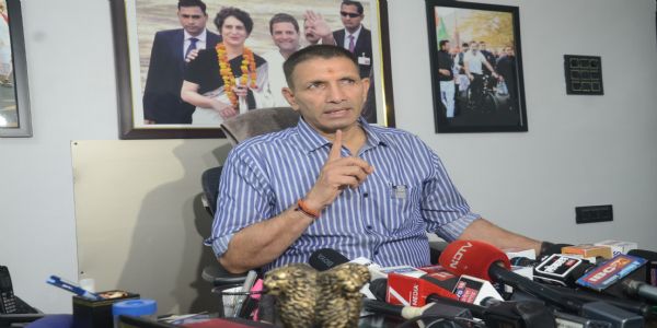 राहुल गांधी पर एफआईआर को लेकर मप्र कांग्रेस का भाजपा पर हमला, जीतू पटवारी, कमलनाथ और उमंग सिंघार ने साधा निशाना