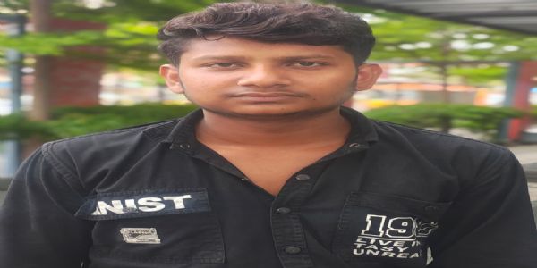 तेज रफ्तार कार ने बाइक को मारी टक्कर, युवक की मौत