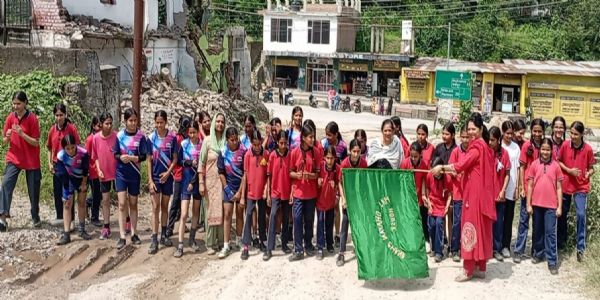 राष्ट्रीय खेल दिवस एवं बैग फ्री डे पर खेलकूद और जागरूकता गतिविधियों का आयोजन