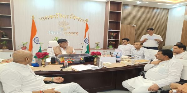 सहकारी समितियों को स्वायत्त, लोकतांत्रिक एवं व्यावसायिक रूप से सशक्त बनाने पर जोर :  राम कृपाल यादव