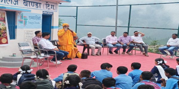 गायत्री शक्तिपीठ की पहल पर थाैलधाार के स्कूलाें में कराई गई जागरूकता कार्यशाला