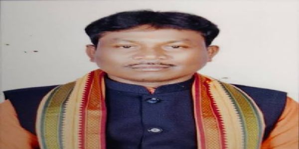 बस्तर सांसद महेश कश्यप ने जमकर साधा कांग्रेस पर निशाना : कांग्रेस की राजनीति बस्तर के खून की राजनीति रही है